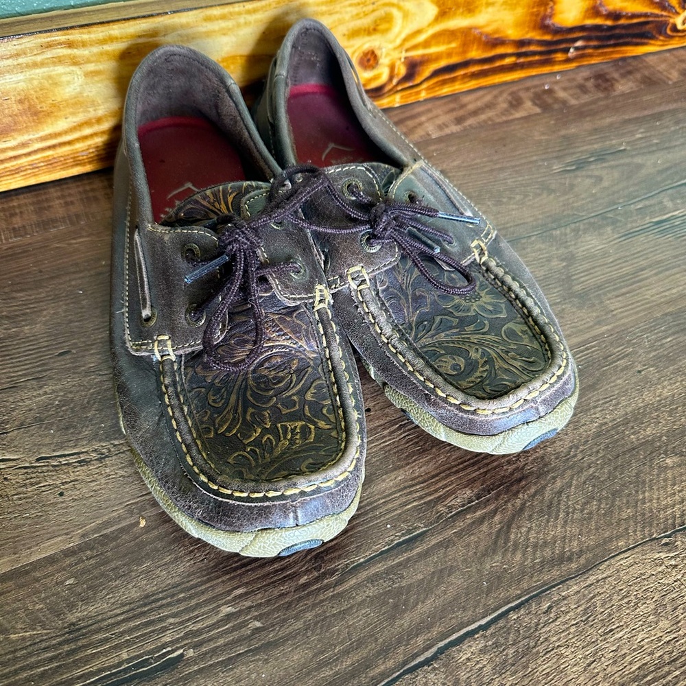 Women’s leather Twisted X moccasin